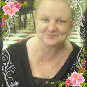 Meet your Posher, Phyllis